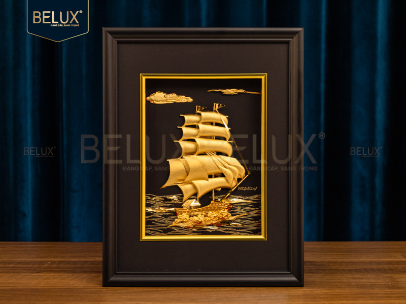 Tranh thuận buồm xuôi gió dát vàng 24k 32x25cm